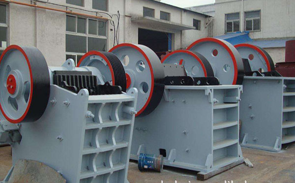 長石砂巖顎式破碎機 長石砂巖顎式破碎機